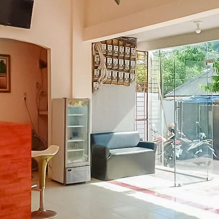 Waringin Residence Redpartner Medan Ngoại thất bức ảnh