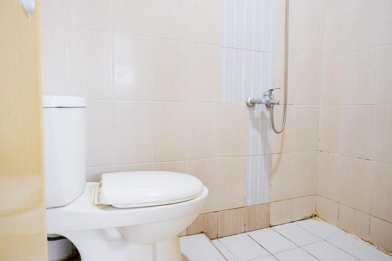 Waringin Residence Redpartner Medan Ngoại thất bức ảnh